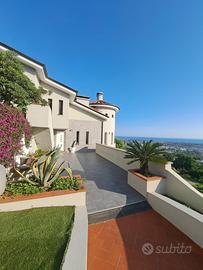 Villa con vista panoramica