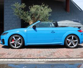 AUDI TT Roadster 45TFSI quattro S-line COMPETITI