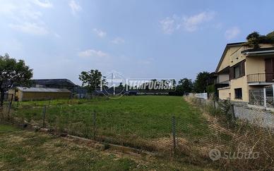 TERRENO EDIFICABILE DI 4620 METRI CUBI