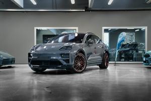 Porsche Macan EV TURBO - FULL ELETTRICO VENTILATI 