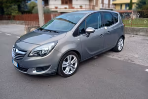 opel meriva 1,4 benzina 120 cv