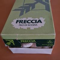 Matasse di filo di Scozia bianco