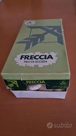 Matasse di filo di Scozia bianco