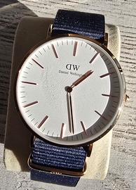 DW Daniel Wellington Bianco e Blu