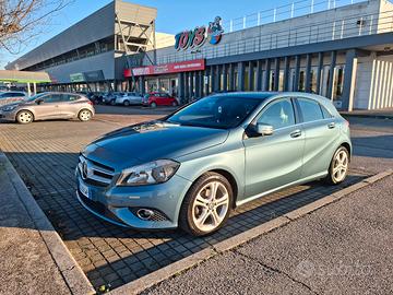 mercedes classe  A 180d sport 