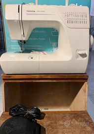 Macchina da cucire Toyota