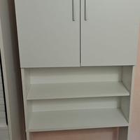 Scaffale bagno con ante