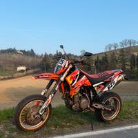 Ktm smc 625