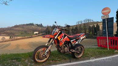 Ktm smc 625