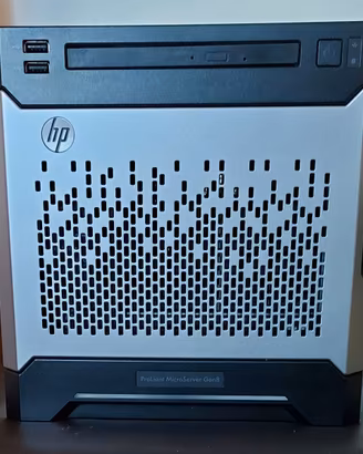 HP ProLiant MicroServer Gen8 Xeon E3-1265L v2