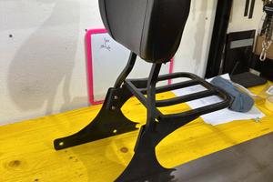 Sissy bar Harley Softail 1340