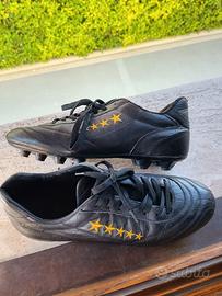 Scarpe da calcio artigianali