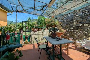 CASA SEMINDIPENDENTE A SESTRI LEVANTE