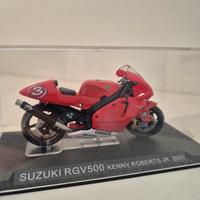 Bundle2 - 5 modellini Moto da Collezione 