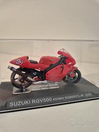 Bundle2 - 5 modellini Moto da Collezione 