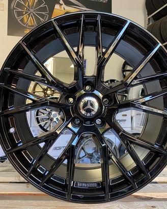 Cerchi NUOVI Mercedes raggio 19 cod.9832