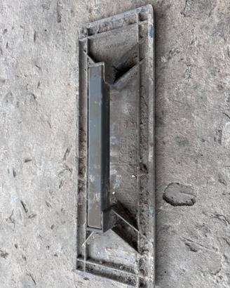 Frattone manuale in metallo – Utensile da muratore