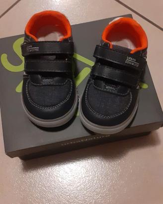 Scarpe bimbo/neonato Chicco