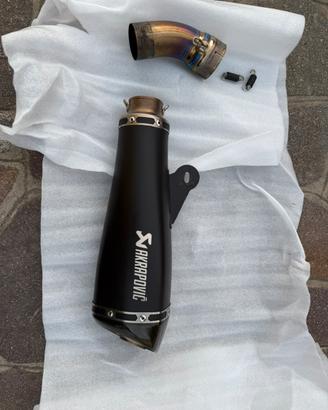 Terminale Akrapovic BMW R9T omologato