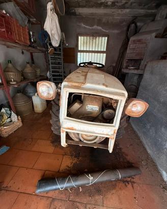 Trattore Bertolini 433 con fresa aratro e rimorchi