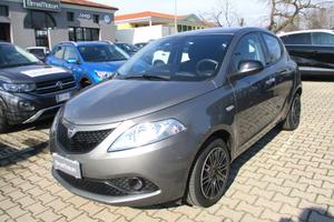 Lancia Ypsilon 1.0 Hybrid Gold - CarPlay/Sensori