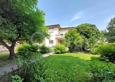 Villa/Villa d'Epoca - Tarcento