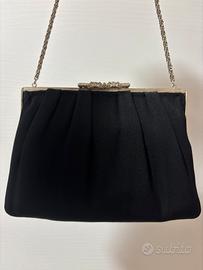 Borsa a mano scamosciata nera