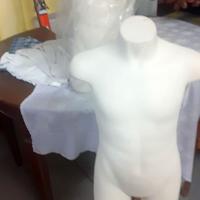 PORTA ABITI MANICHINI