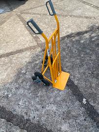 Carrello saliscale