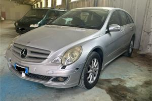 Mercedes R320 CDI 4Matic