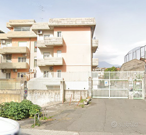 Garage via Modigliani zona barriera Catania
