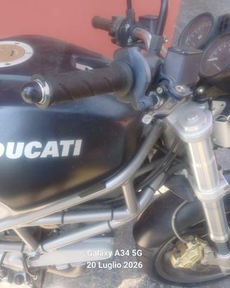Moto ducati monster dark