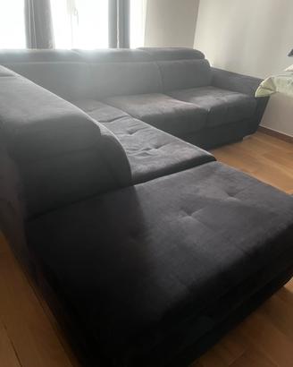 Divano letto nero in pelle scamosciata
