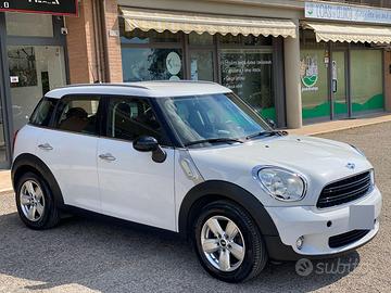 Mini Countryman per neopatentati