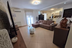 esclusivo appartamento con terrazzo