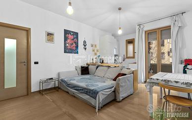 TRILOCALE ADIACENZE VIA SAVONA / PIAZZA BERLINGUER