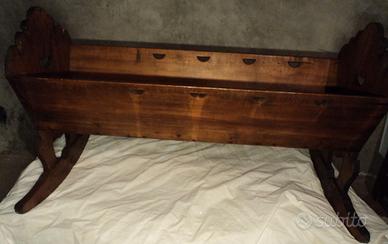 Culla in legno