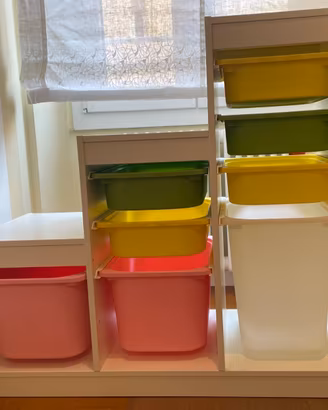 Struttura + contenitori Trofast (IKEA)