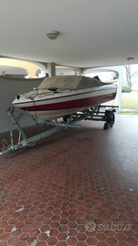 Barca fourwinns motore fuoribordo evinrude737