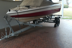 Barca fourwinns motore fuoribordo evinrude737