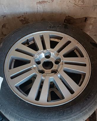 cerchi in lega Ford 16"