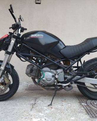 Ducati Monster 600