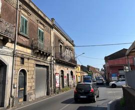 CASA SEMINDIPENDENTE A GIARRE