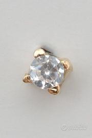 Orecchino in oro 18kt con zirconia 