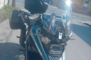 suzuki  v stom 1050  modello se anno 2026