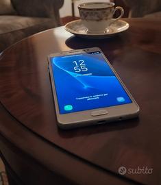 Samsung Galaxy J5 Gold