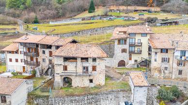 RUSTICO A ISERA