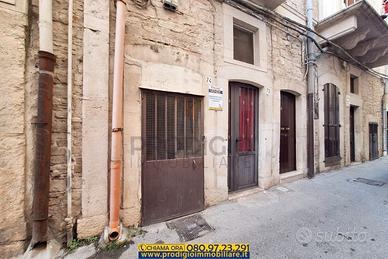 Pianoterra con doppio accesso e cantina a Terlizzi