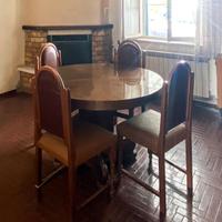 Tavolo da pranzo rotondo estensibile, base solida