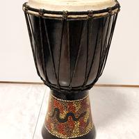 Djembé decorato a mano